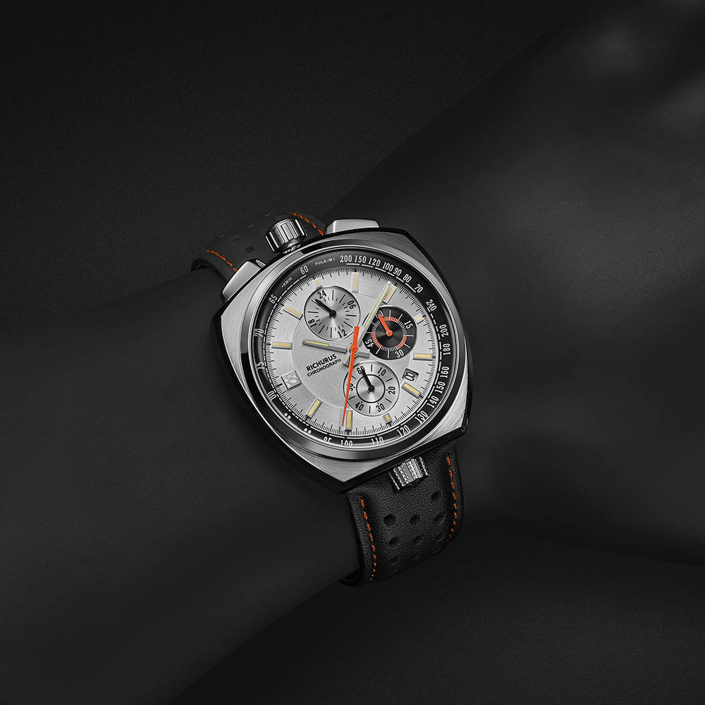 The Bullhead Chrono RS3 - Silver - Racing-Inspired Classic