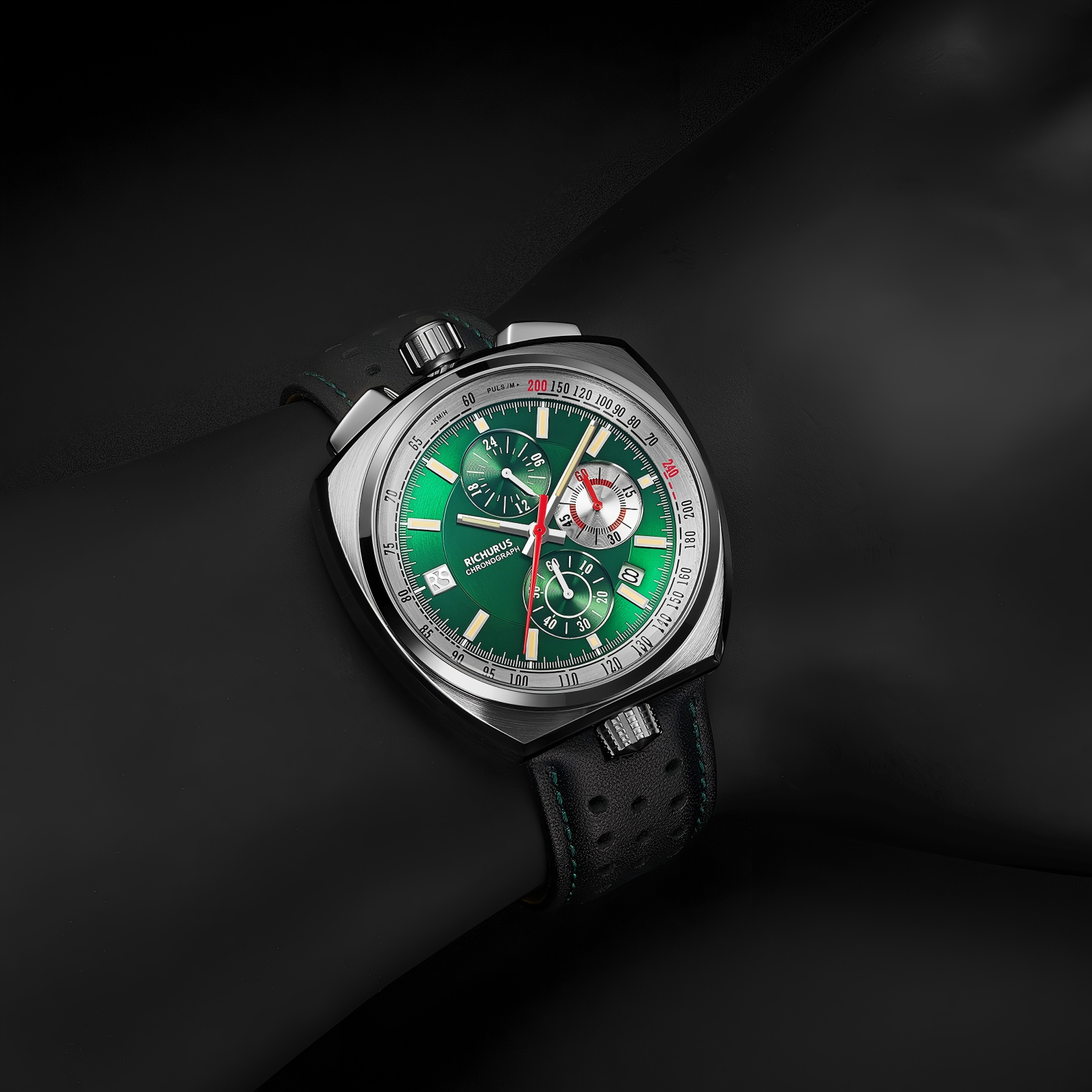 The Bullhead Chrono RS3 - Green - Racing-Inspired Classic