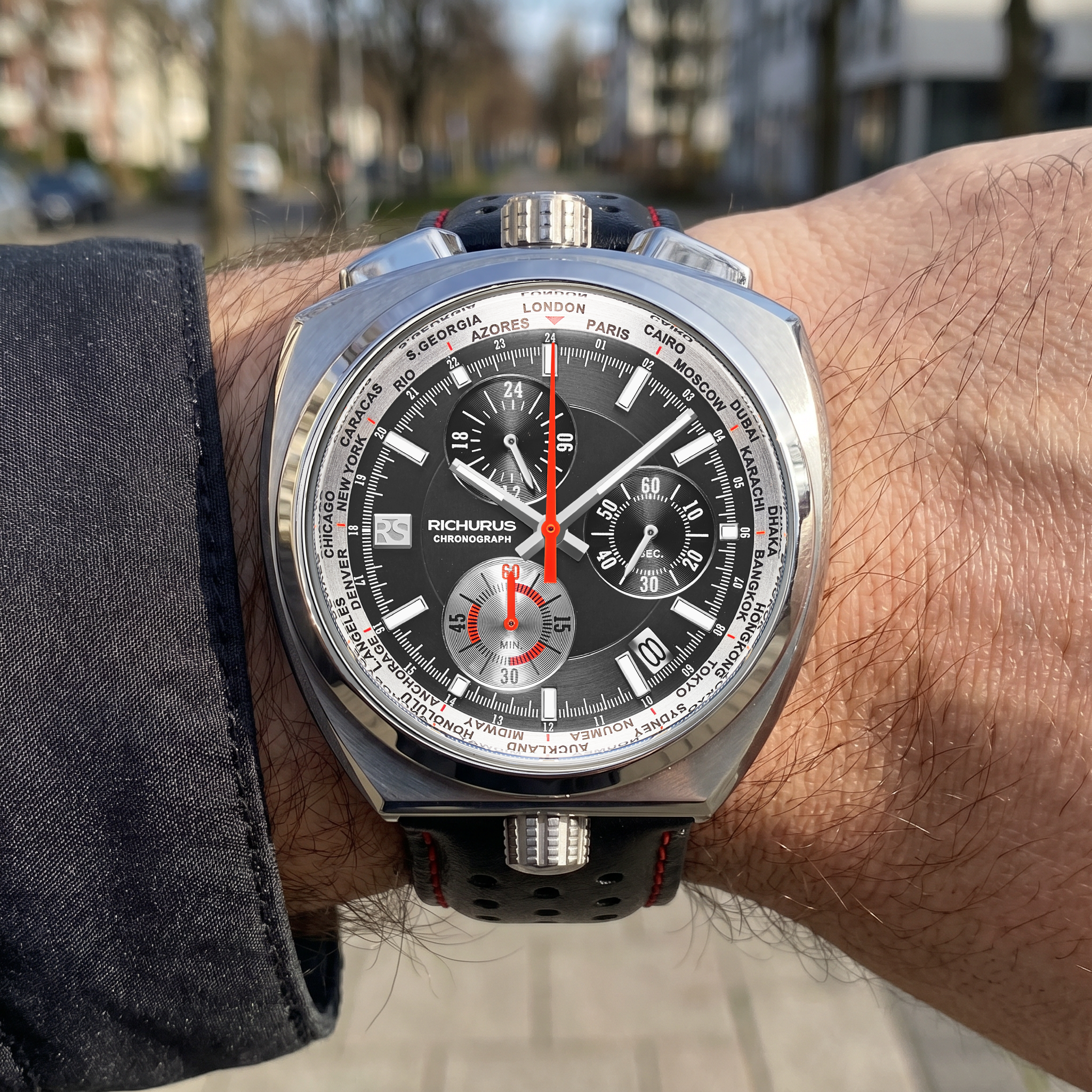 The Bullhead Chrono S - Next Generation - Leather Black