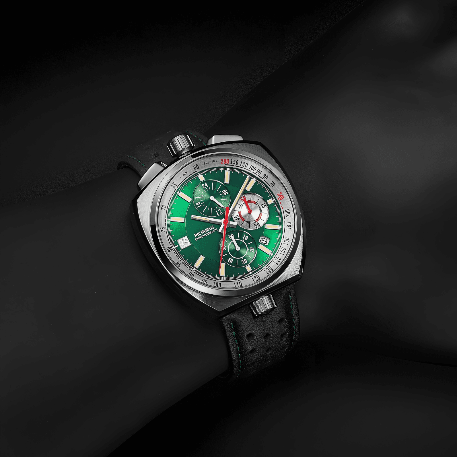 The Bullhead Chrono RS3 - Green - Racing-Inspired Classic - RICHURUS WATCHES
