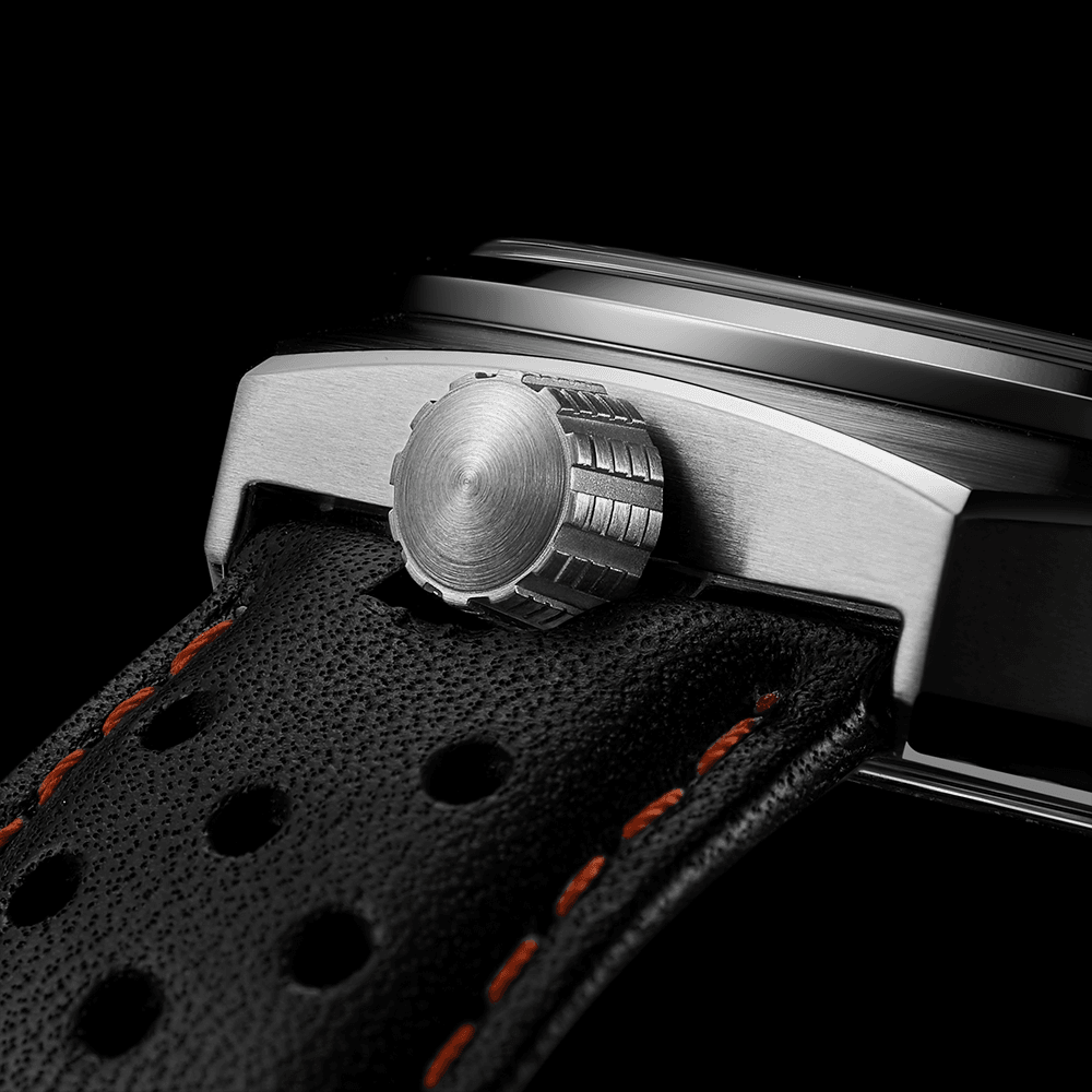 The Bullhead Chrono - Racing-Inspired Classic - Leather - Silver - RICHURUS WATCHES