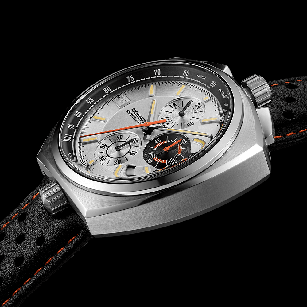 The Bullhead Chrono - Racing-Inspired Classic - Leather - Silver - RICHURUS WATCHES
