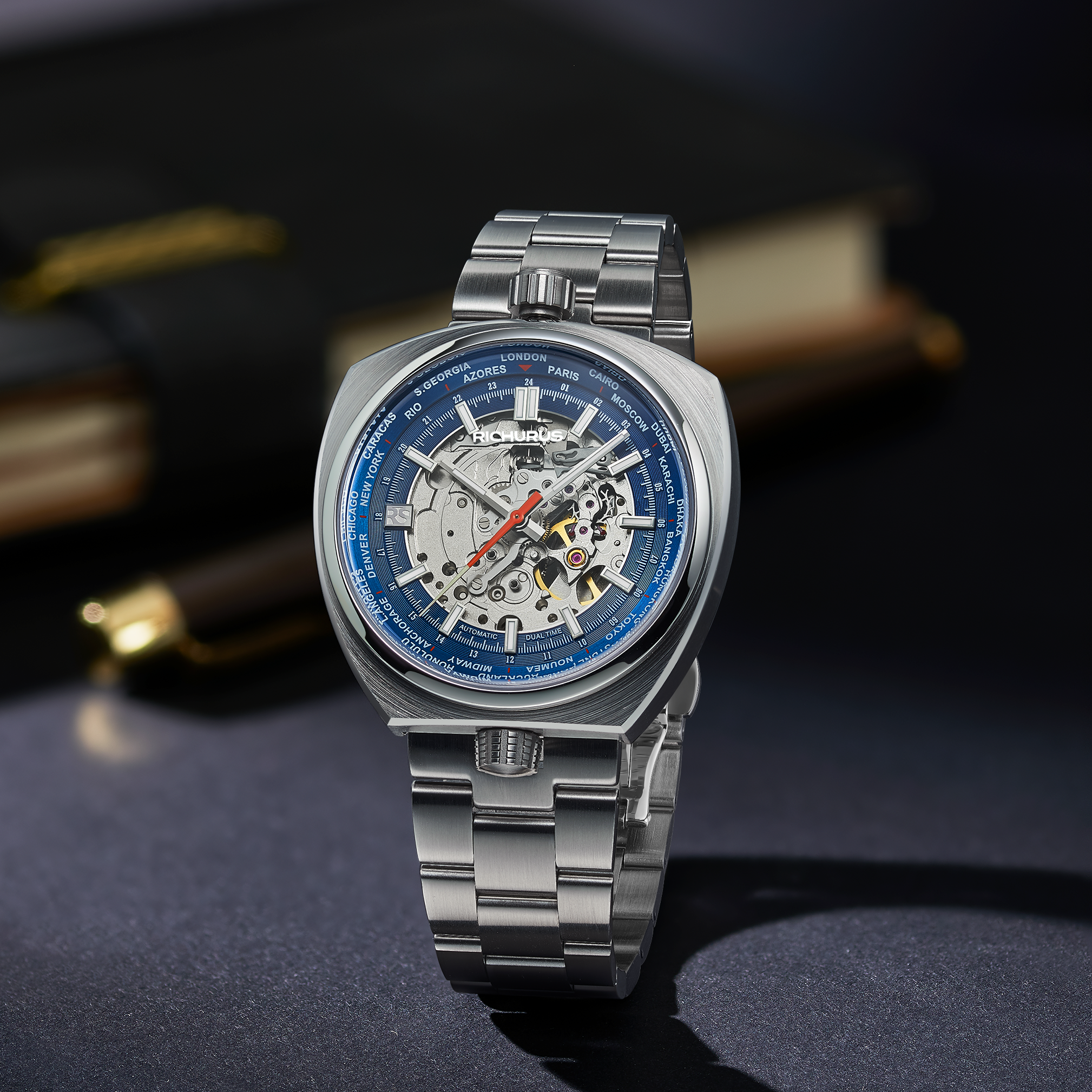 The Bullhead Automatic - Bracelet - Blue